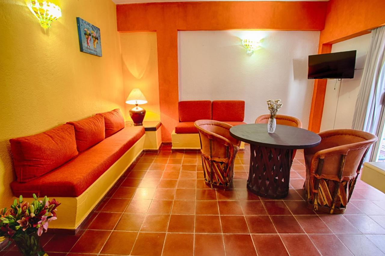 Suites Plaza Del Rio - Family Hotel Malecon Centro Puerto Vallarta Exterior foto